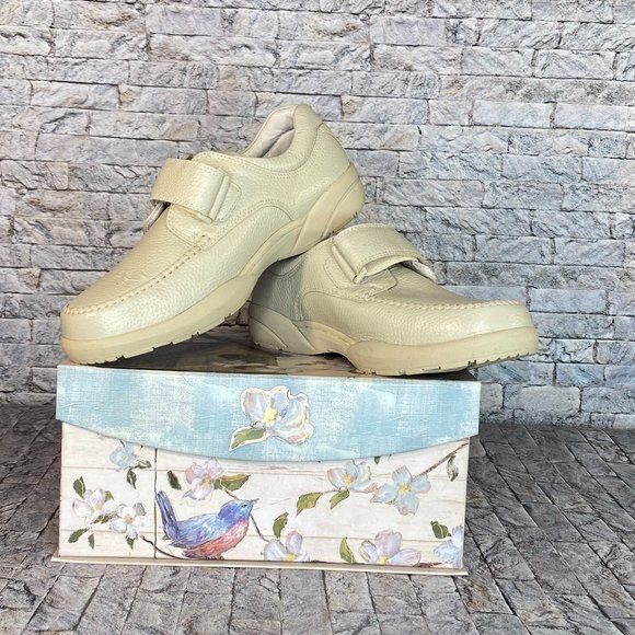 Dr Comfort Other - Dr. Comfort Shoes